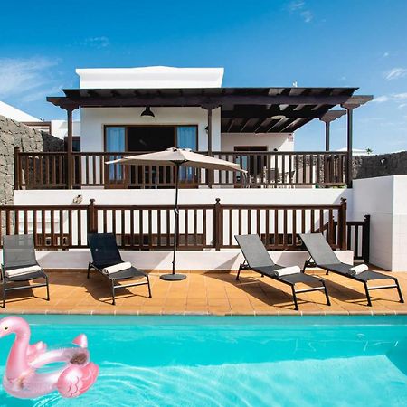 Stylish 6 Bedroom Villa Princesa - Hot Tub - Heated Pool - Near Beach & Waterparks Playa Blanca  Bagian luar foto