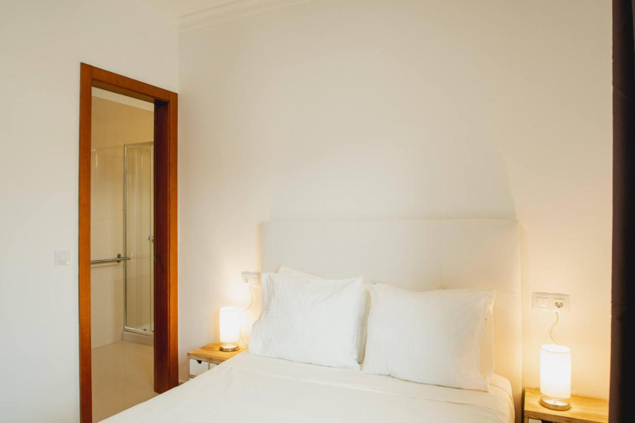 Stylish 6 Bedroom Villa Princesa - Hot Tub - Heated Pool - Near Beach & Waterparks Playa Blanca  Bagian luar foto