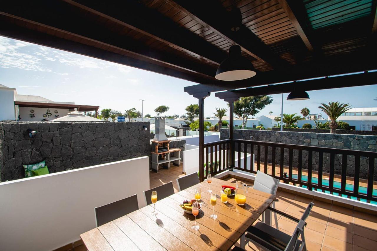 Stylish 6 Bedroom Villa Princesa - Hot Tub - Heated Pool - Near Beach & Waterparks Playa Blanca  Bagian luar foto
